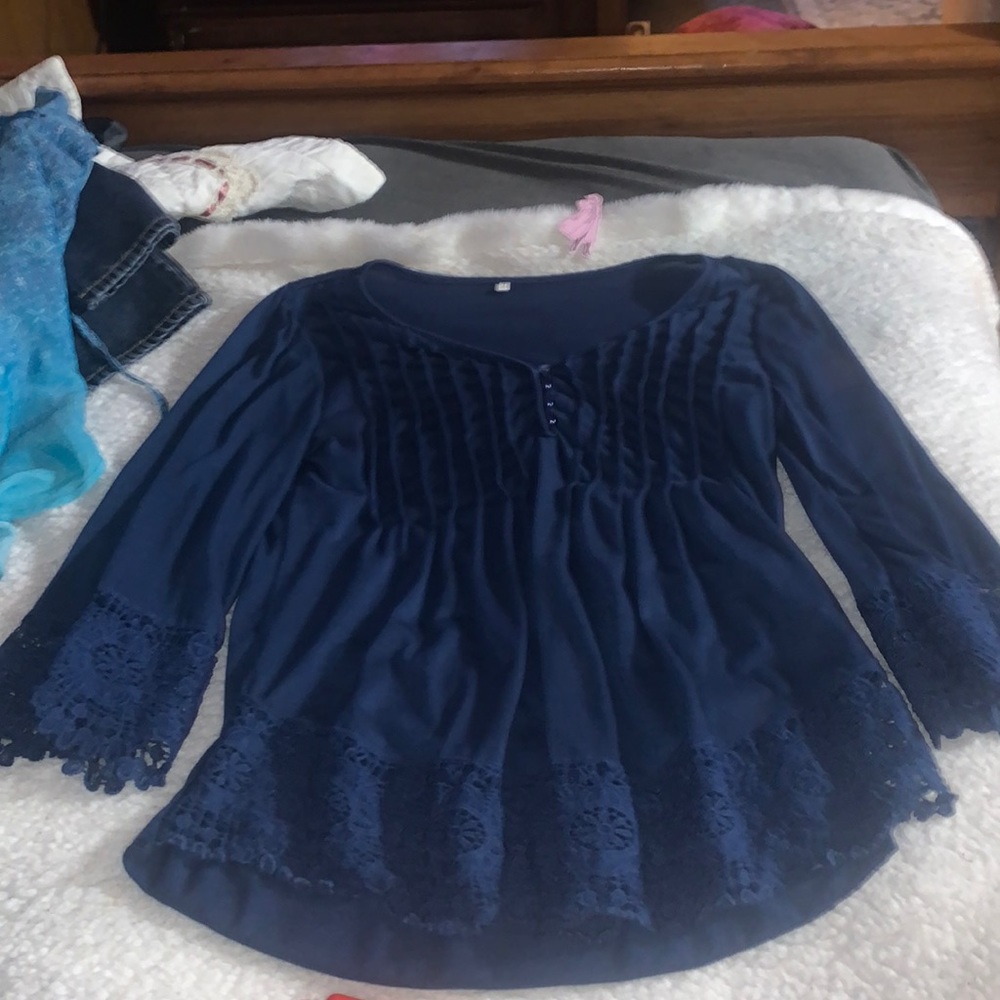 Cute blouse
